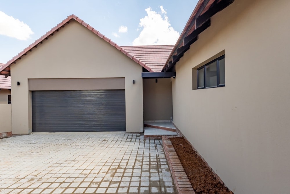 Townhouse for sale in Wild Olive Estate - 1BX1753850
