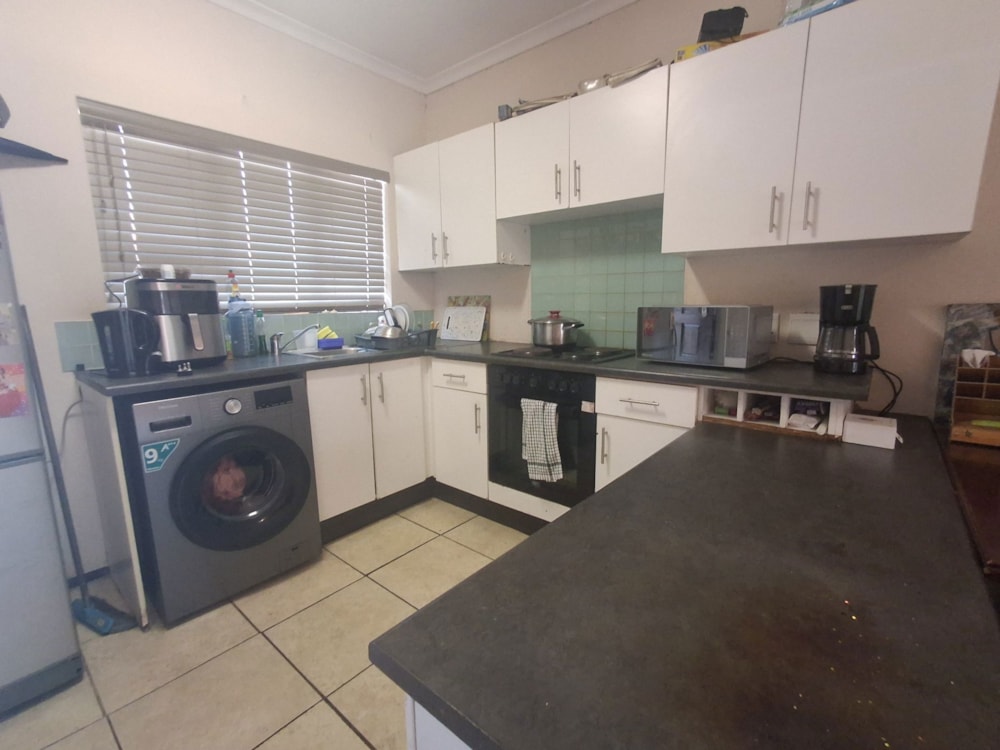 Townhouse for sale in Brenthurst - 1BJ1753346 Townhouse for sale in Brenthurst - 1BJ1753346