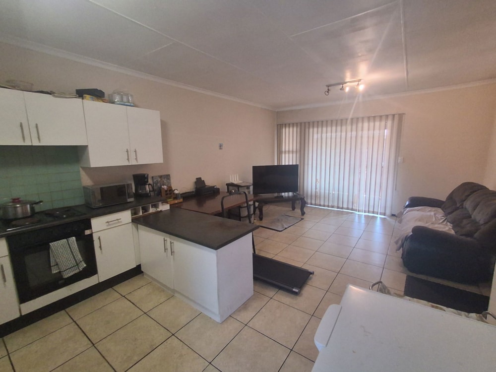 Townhouse for sale in Brenthurst - 1BJ1753346 Townhouse for sale in Brenthurst - 1BJ1753346