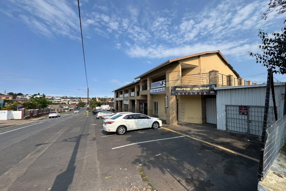 Commercial retail property for sale in Sparks Estate - 1WP1753280 Commercial retail property for sale in Sparks Estate - 1WP1753280