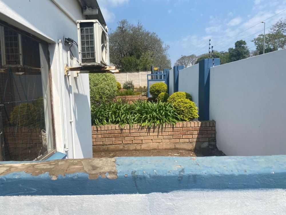 Commercial Building for sale in Hillcrest, Mthatha - 1MH1753318 Commercial Building for sale in Hillcrest, Mthatha - 1MH1753318