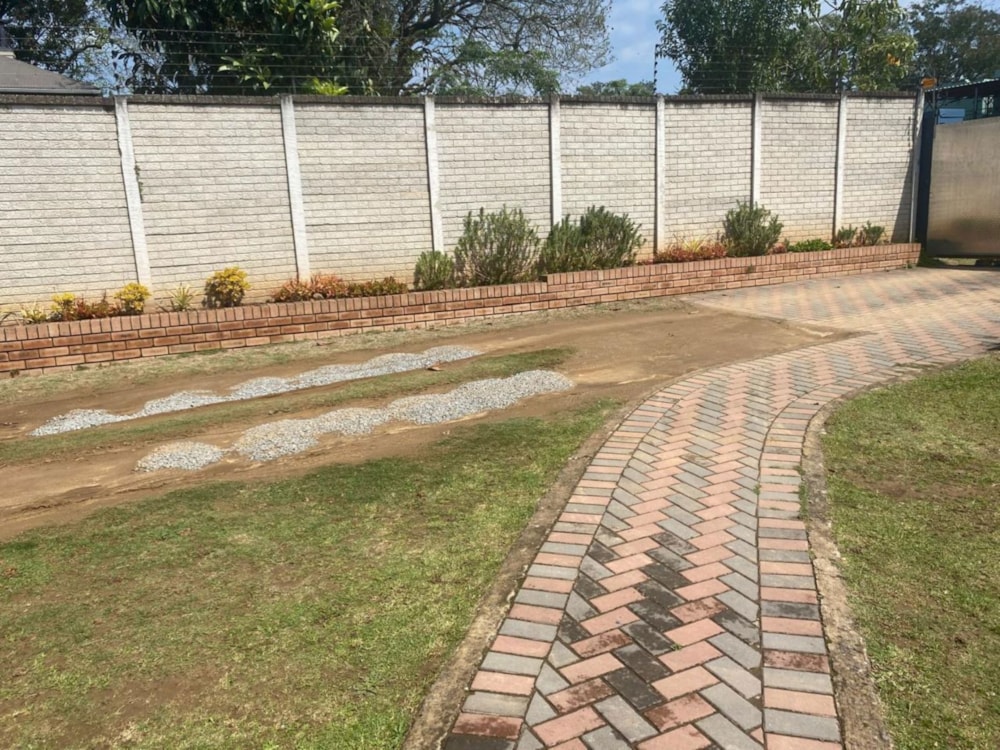 Commercial Building for sale in Hillcrest, Mthatha - 1MH1753318 Commercial Building for sale in Hillcrest, Mthatha - 1MH1753318