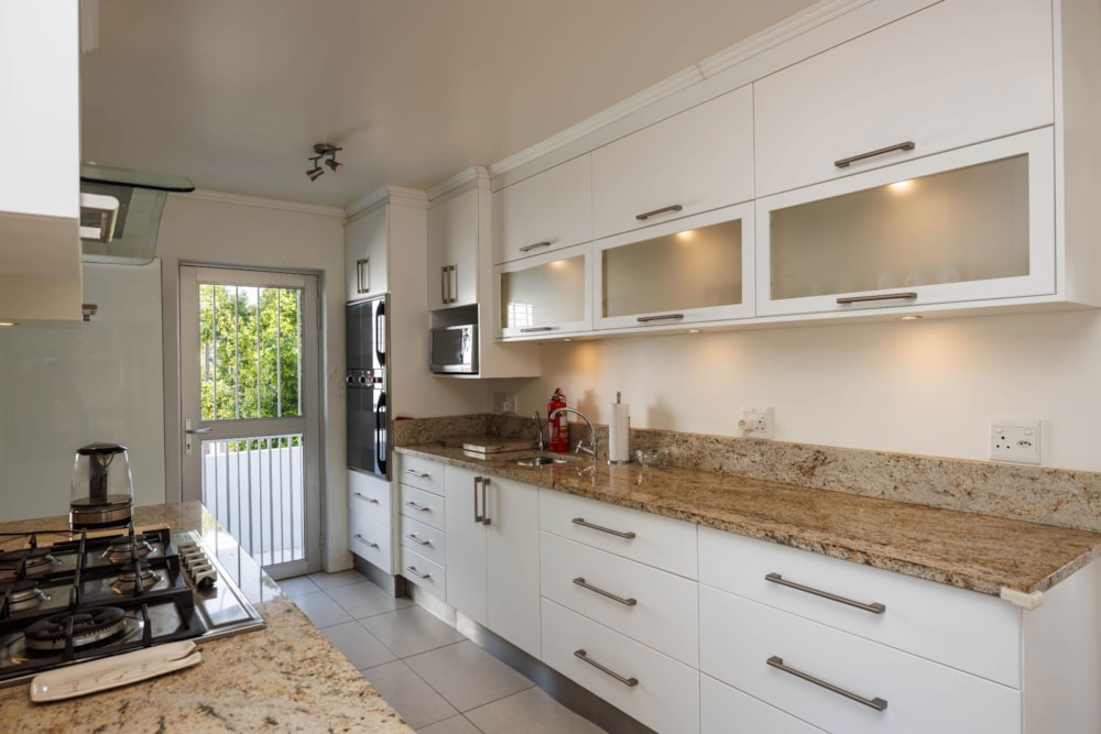 Double-storey house to rent in Plettenberg Bay - 1KG1753427 Double-storey house to rent in Plettenberg Bay - 1KG1753427