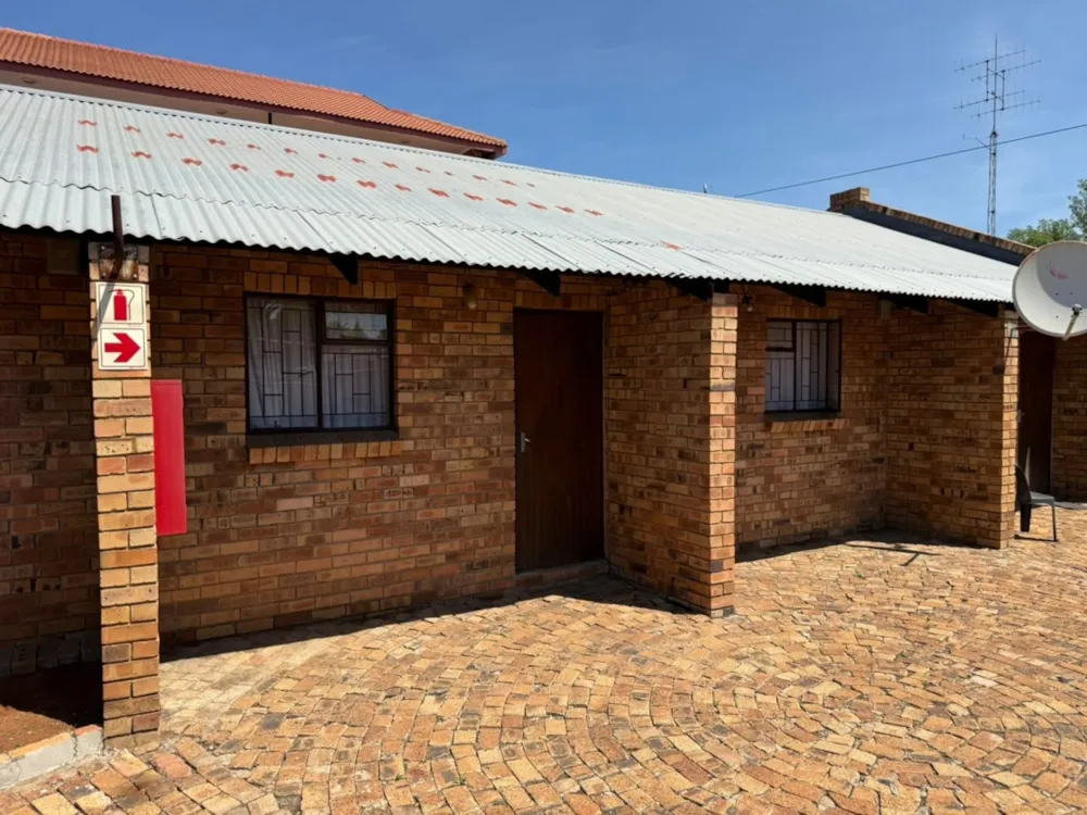 Apartment for sale in Die Bult, Potchefstroom - 1PCH1753428 Apartment for sale in Die Bult, Potchefstroom - 1PCH1753428