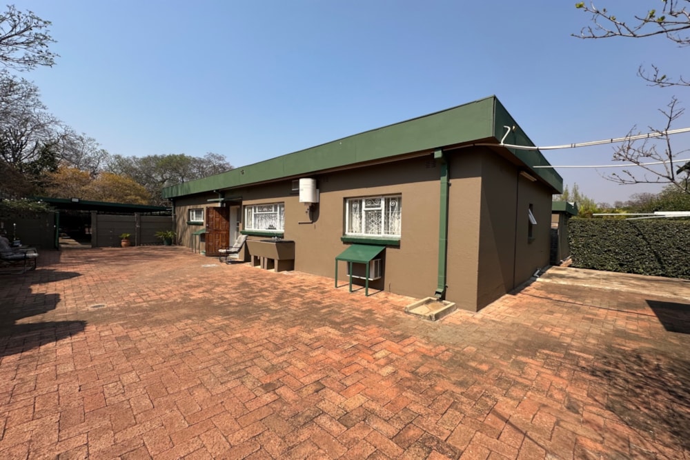 House for sale in Hillside, Bulawayo, Zimbabwe - 3ZB1753457 House for sale in Hillside, Bulawayo, Zimbabwe - 3ZB1753457