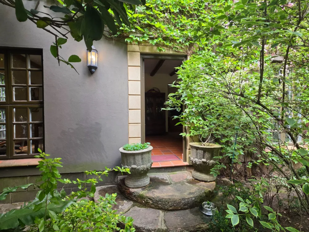 Cottage to rent in Westcliff, Johannesburg - JBL1754905 Cottage to rent in Westcliff, Johannesburg - JBL1754905