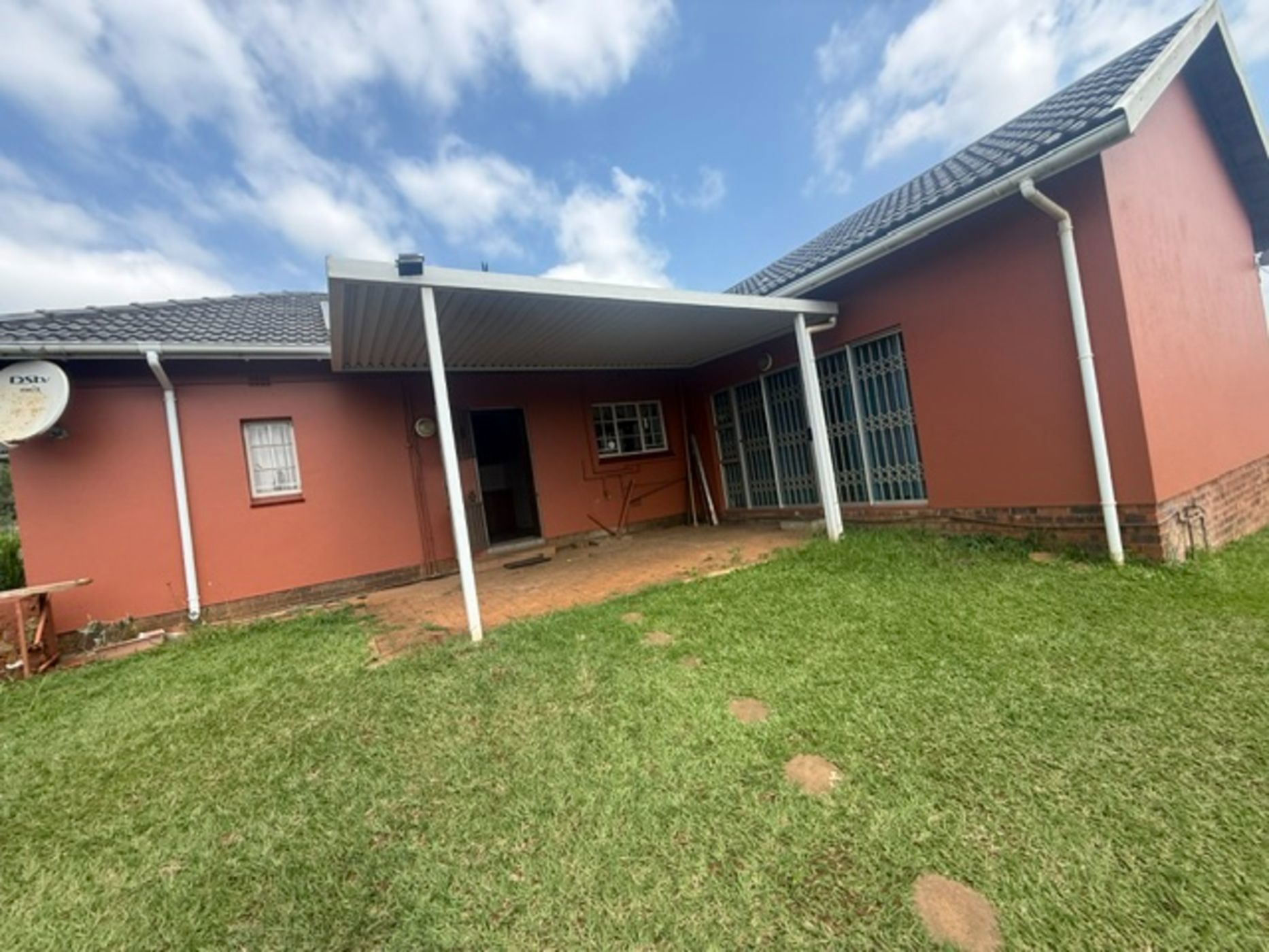 House to rent in Empangeni - 1RY1753594