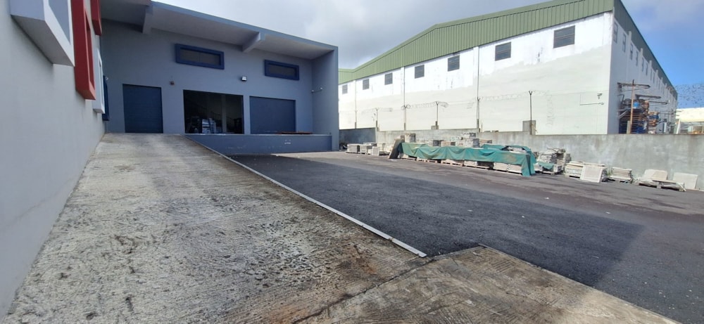 Commercial Building to rent in Phoenix, Mauritius - MUR1753583 Commercial Building to rent in Phoenix, Mauritius - MUR1753583
