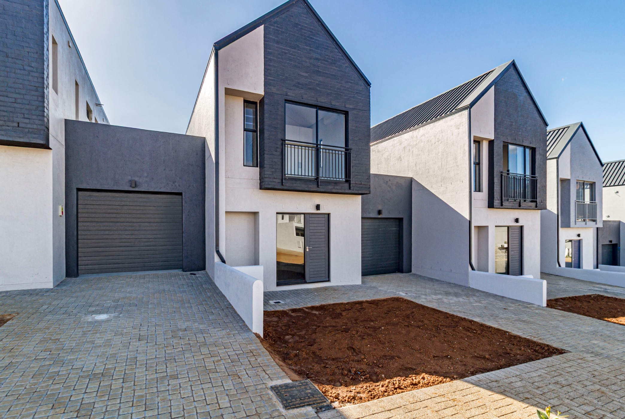 Townhouse to rent in Newinbosch - STL1753593