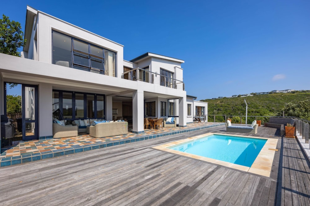 Villa to rent in Plettenberg Bay - 1KG1753597 Villa to rent in Plettenberg Bay - 1KG1753597