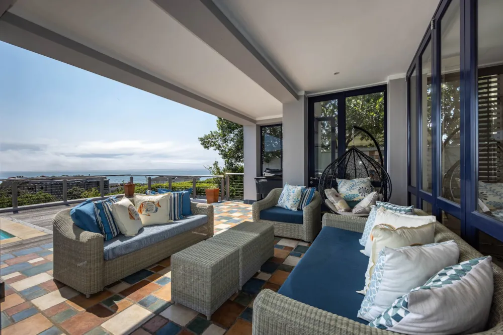 Villa to rent in Plettenberg Bay - 1KG1753597 Villa to rent in Plettenberg Bay - 1KG1753597