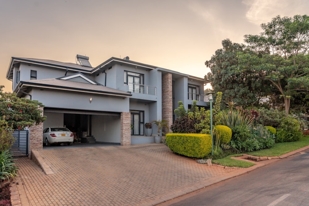Golf estate house for sale in Borrowdale Brooke, Zimbabwe - 3ZB1753625 Golf estate house for sale in Borrowdale Brooke, Zimbabwe - 3ZB1753625