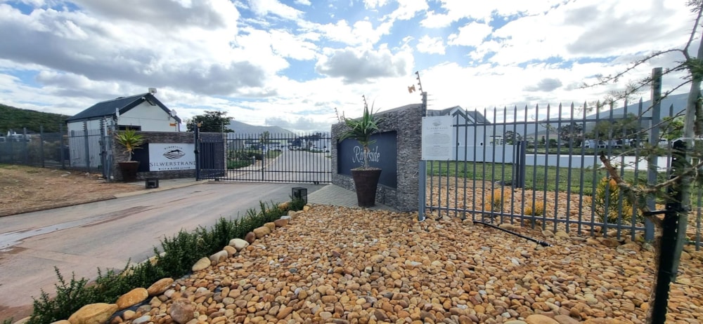 Residential vacant land for sale in Silwerstrand Golf and River Estate - ROB1753671 Residential vacant land for sale in Silwerstrand Golf and River Estate - ROB1753671