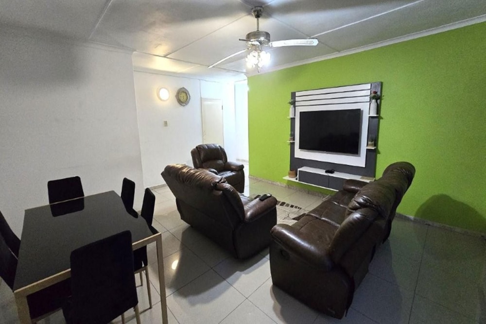 Apartment for sale in Pinetown - 1WP1753689 Apartment for sale in Pinetown - 1WP1753689