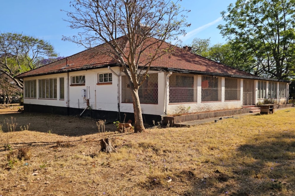 House for sale in Hillside, Bulawayo, Zimbabwe - 3ZB1753806 House for sale in Hillside, Bulawayo, Zimbabwe - 3ZB1753806