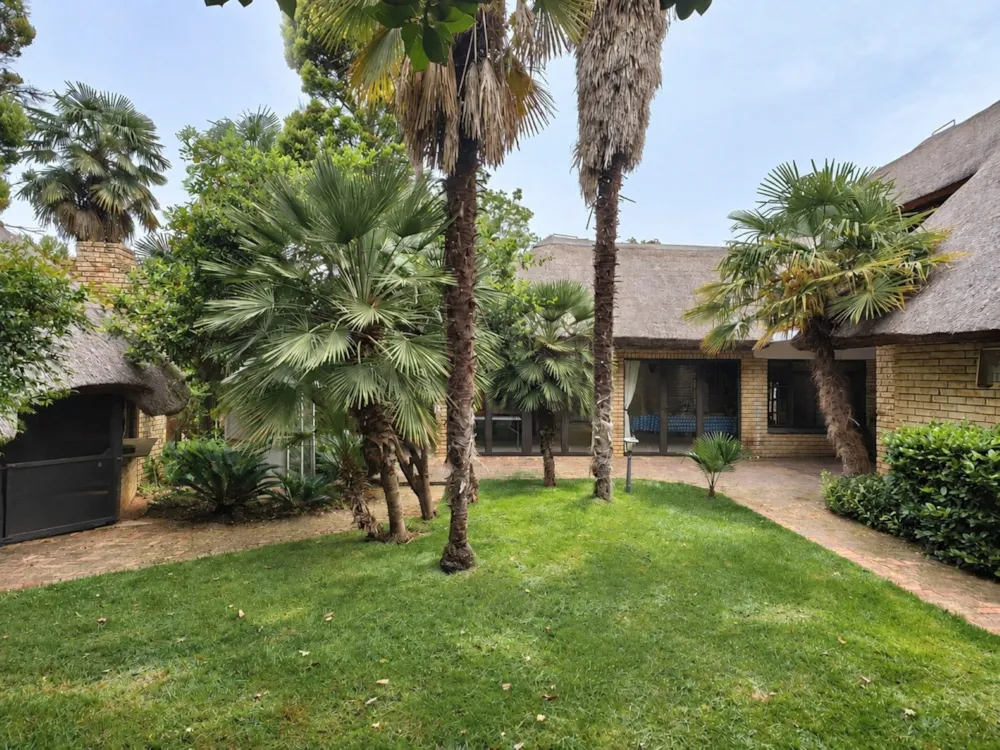 Double-storey house for sale in Mooivallei Park - 1PCH1753753 Double-storey house for sale in Mooivallei Park - 1PCH1753753