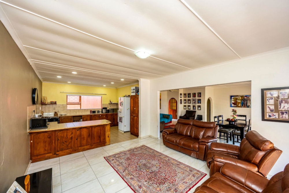 House for sale in Vincent Heights - 1EZ1753339