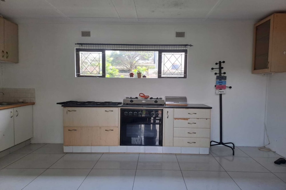 Garden apartment to rent in Amanzimtoti - 1WB1753136 Garden apartment to rent in Amanzimtoti - 1WB1753136