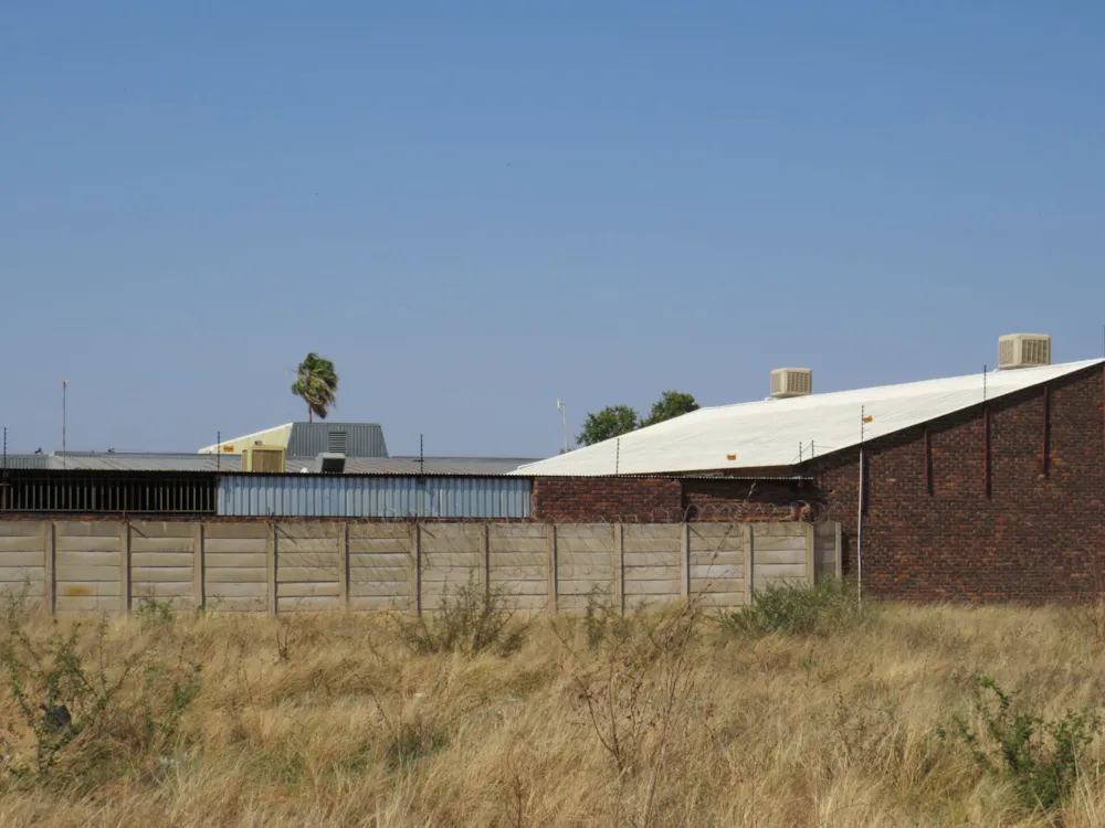Commercial industrial property for sale in Ellisras (Lephalale) - 1ER1752559 Commercial industrial property for sale in Ellisras (Lephalale) - 1ER1752559