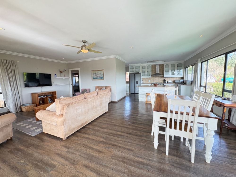 Single-storey house for sale in Underberg - 1UB1752683 Single-storey house for sale in Underberg - 1UB1752683