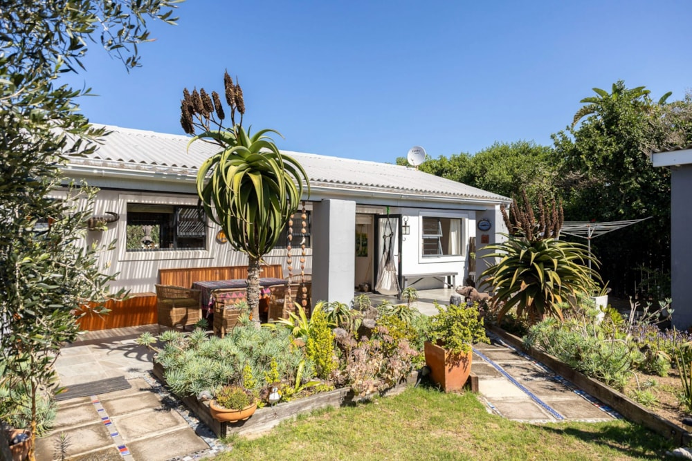 House to rent in Cannon Rocks - 1KO1752188 House to rent in Cannon Rocks - 1KO1752188