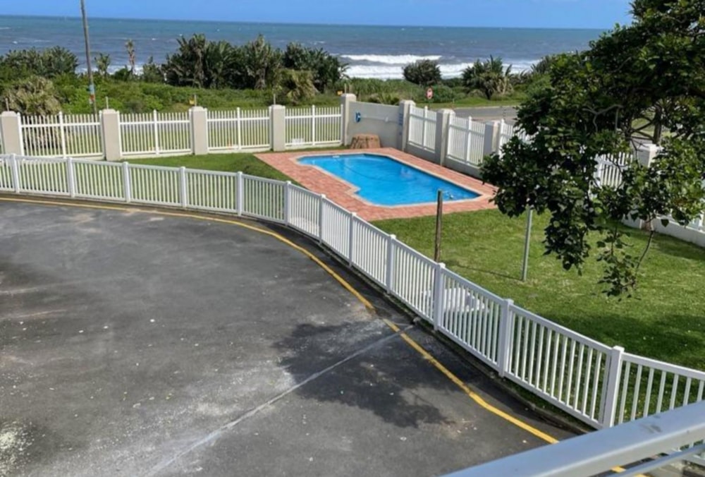 Apartment for sale in Uvongo - 1PSH1753097 Apartment for sale in Uvongo - 1PSH1753097