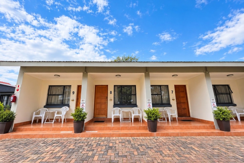 Guesthouse for sale in Ermelo - 1EM1753475 Guesthouse for sale in Ermelo - 1EM1753475