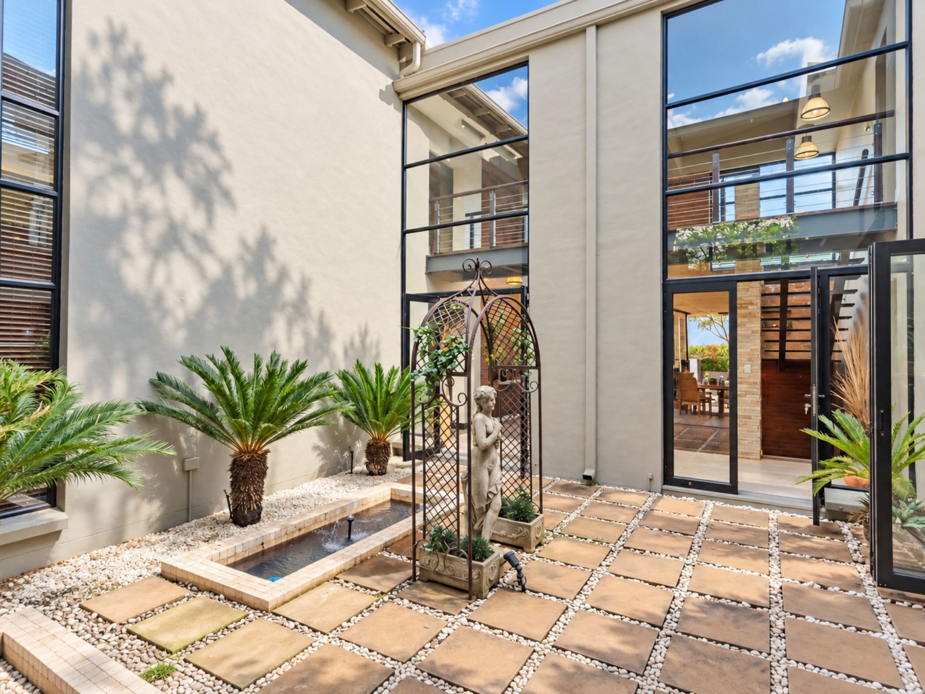 Double-storey house for sale in Waterkloof Ridge - PT1752620