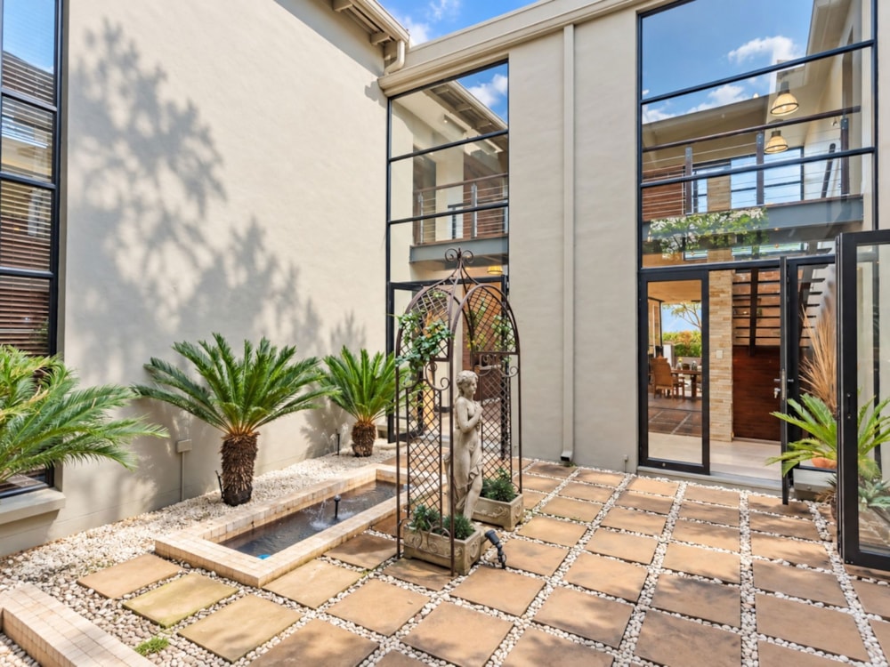 Double-storey house for sale in Waterkloof Ridge - PT1752620