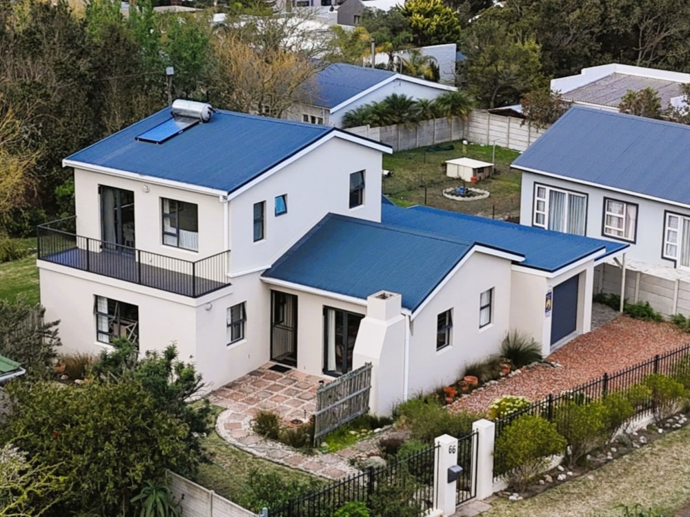 House for sale in Kleinmond - KN1752719 House for sale in Kleinmond - KN1752719