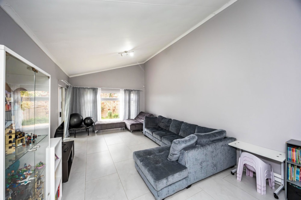 House for sale in Gonubie - 1EZ1751197