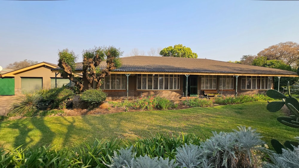 House for sale in Lydenburg (Mashishing) - 1LY1751501 House for sale in Lydenburg (Mashishing) - 1LY1751501