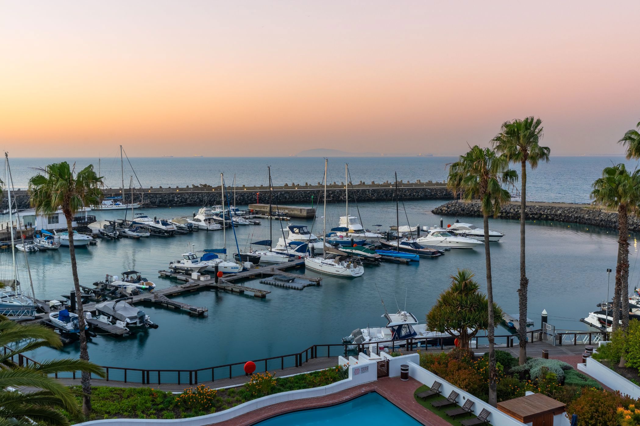 Apartment for sale in Mouille Point - AS1752288