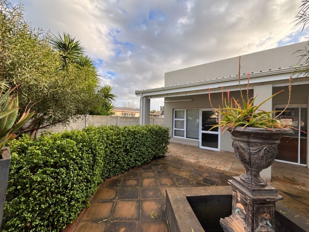 Commercial office to rent in Heidelberg, Garden Route - 1SR1751297 Commercial office to rent in Heidelberg, Garden Route - 1SR1751297