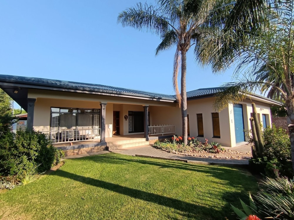 House for sale in West Bank, Oudtshoorn - 1OU1752971