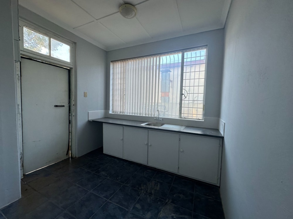 Commercial office for sale in Springbok - 1NA1751065