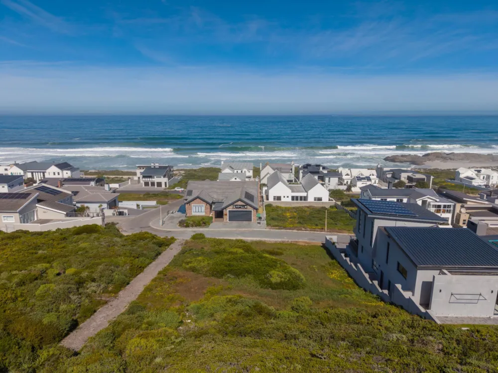 Vacant land for sale in Yzerfontein - LA1751013 Vacant land for sale in Yzerfontein - LA1751013