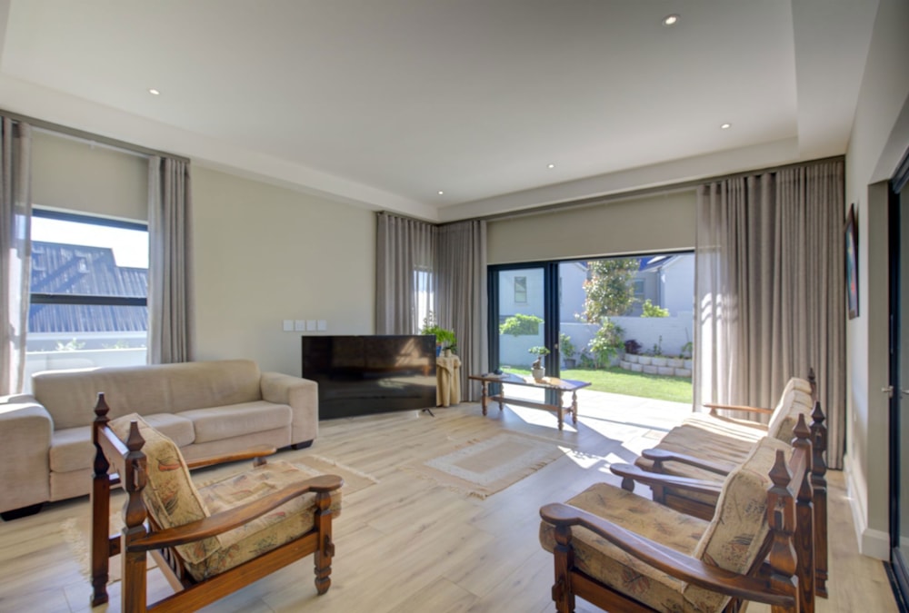 House for sale in Kingswood Golf Estate - GEO1744538