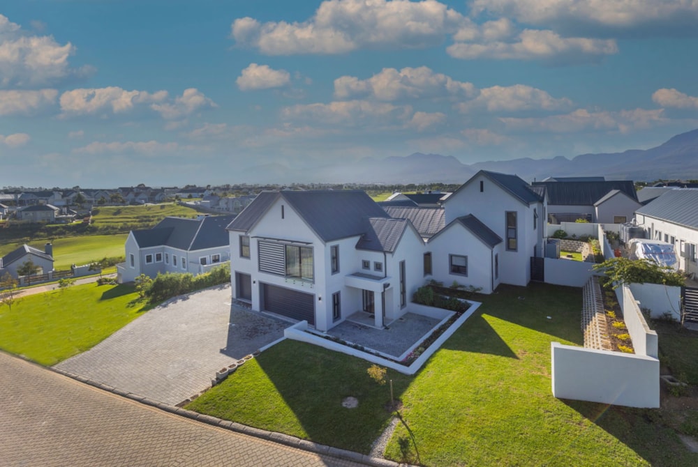 House for sale in Kingswood Golf Estate - GEO1744538 House for sale in Kingswood Golf Estate - GEO1744538