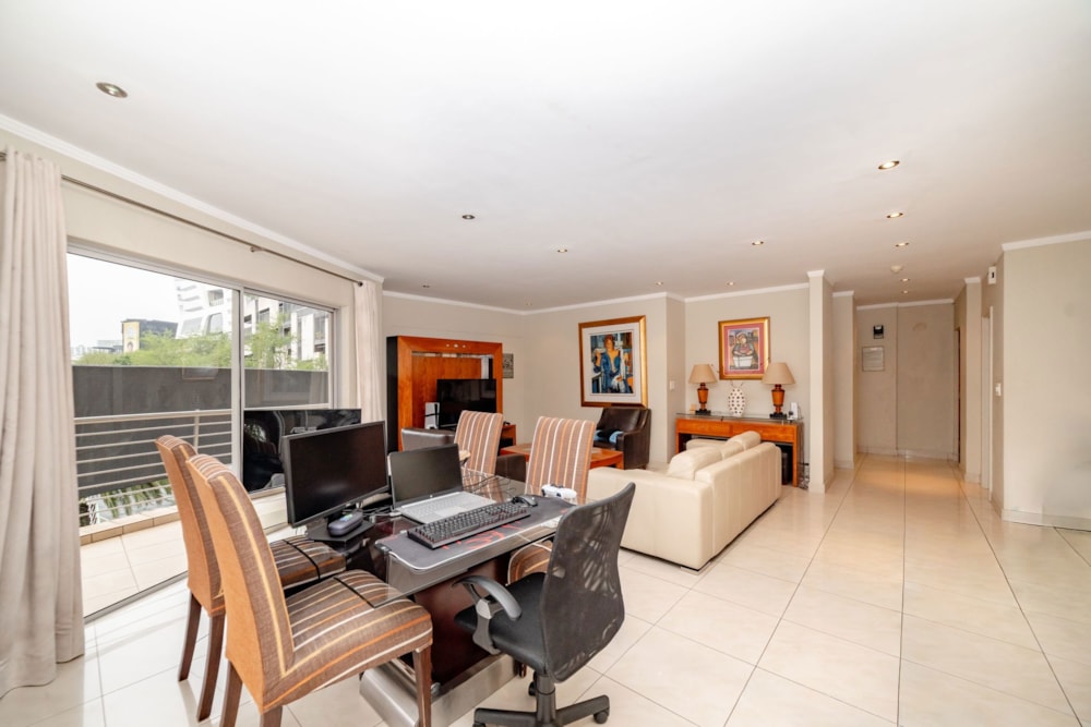 Apartment for sale in Sandhurst - HP1753361