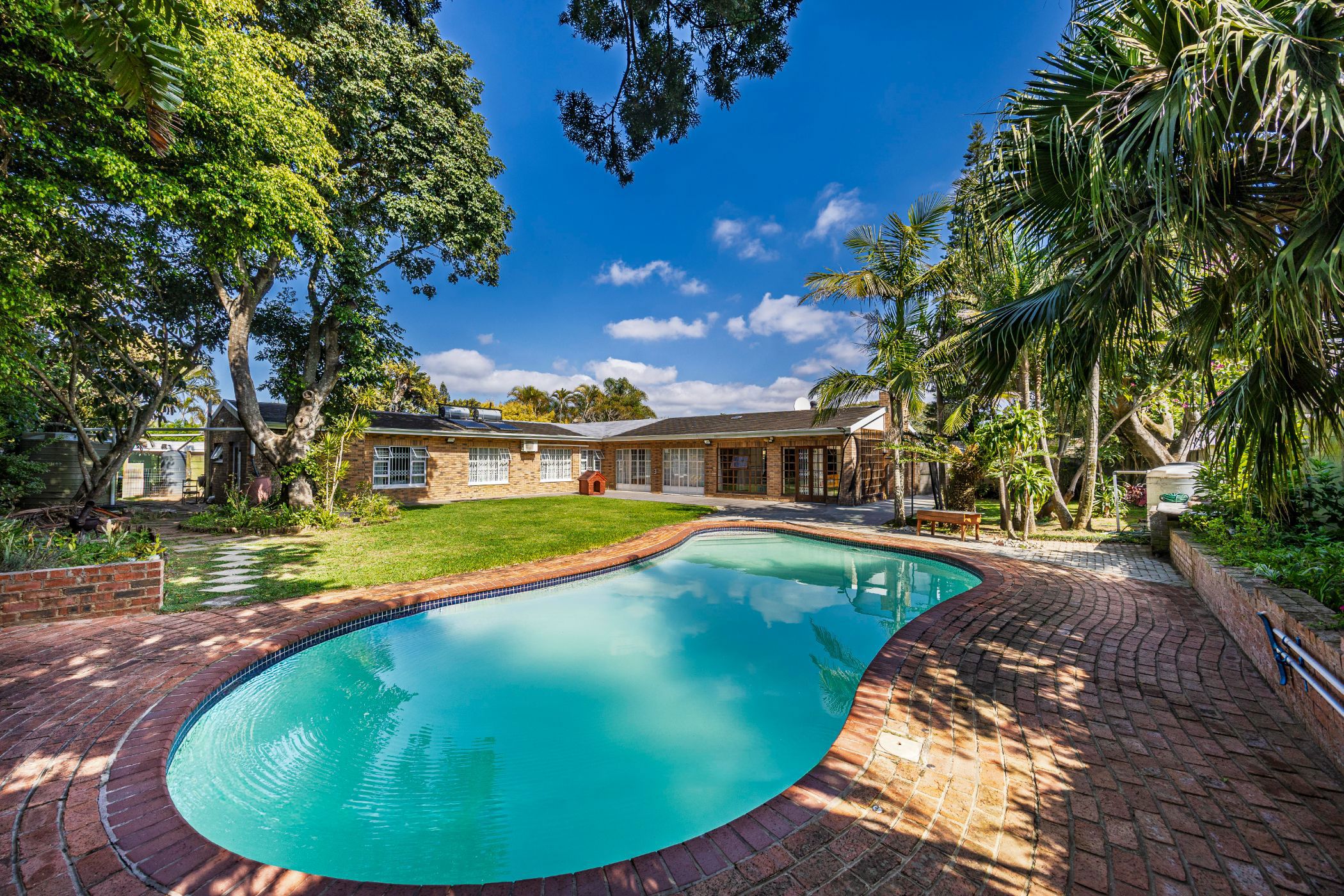 House for sale in Bunkers Hill - 1EZ1750736