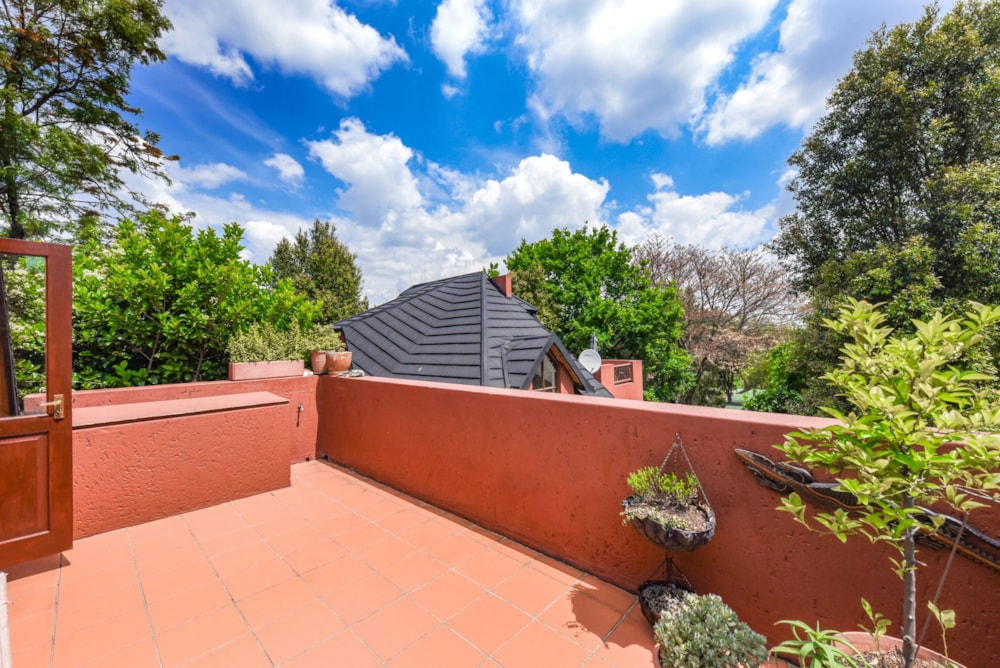 Apartment for sale in Sunninghill - FW1752899 Apartment for sale in Sunninghill - FW1752899
