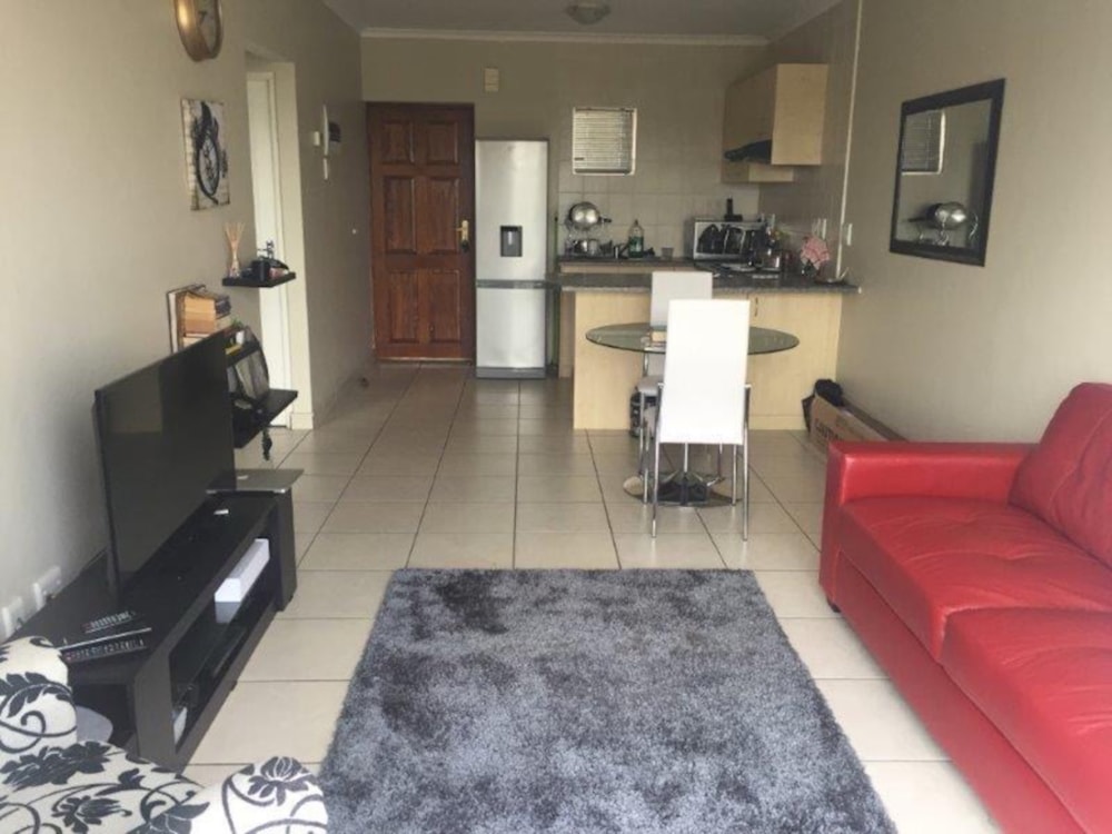 Apartment to rent in Burgundy Estate - 1PLA1751136 Apartment to rent in Burgundy Estate - 1PLA1751136