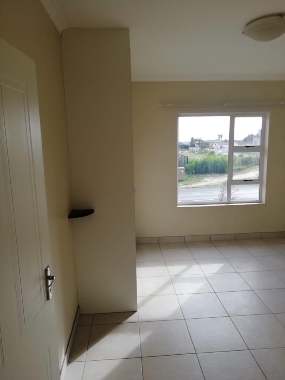 Apartment to rent in Burgundy Estate - 1PLA1751136 Apartment to rent in Burgundy Estate - 1PLA1751136