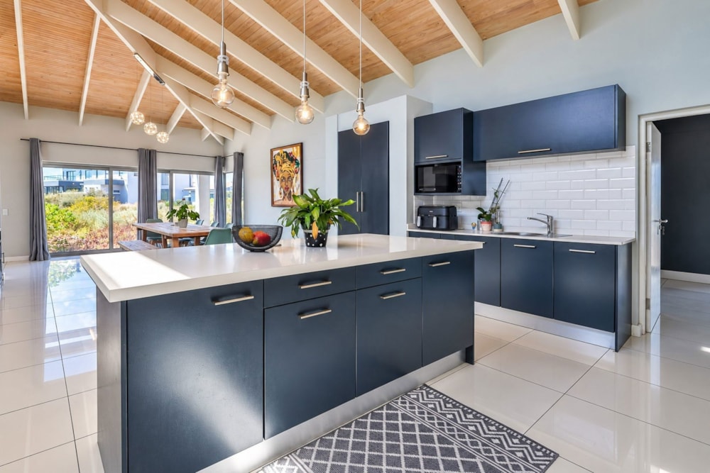 Golf estate house for sale in Langebaan Country Estate - LA1724345 Golf estate house for sale in Langebaan Country Estate - LA1724345