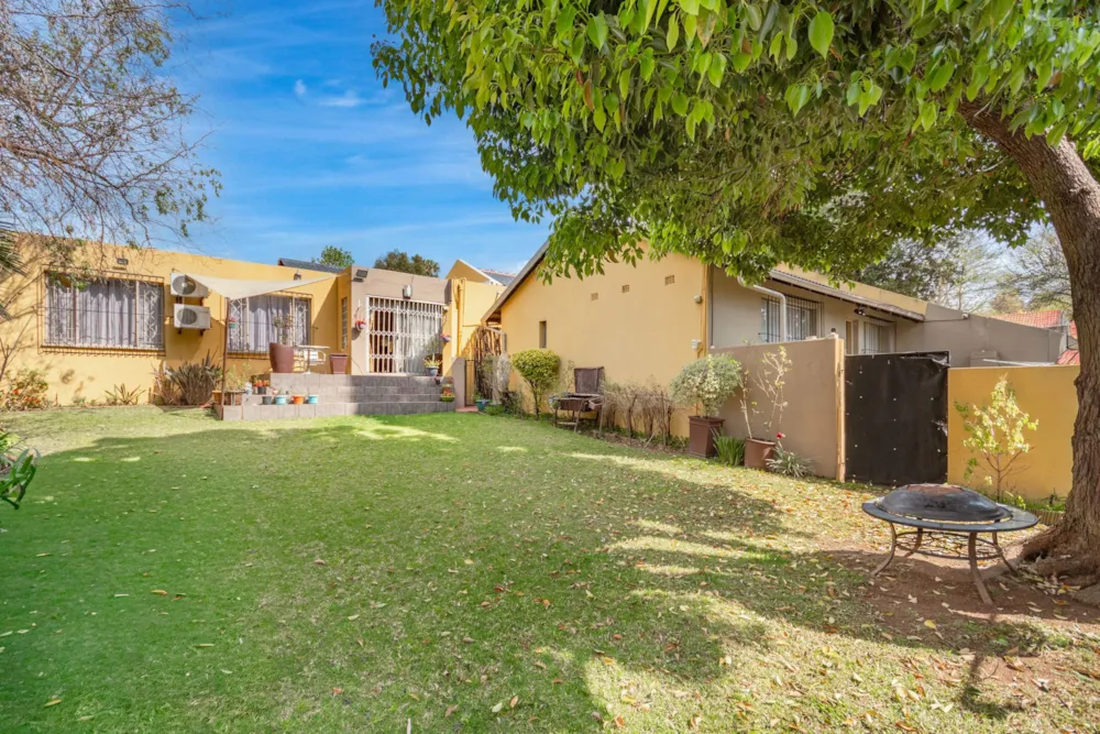House for sale in Randpark Ridge - RAN1751342 House for sale in Randpark Ridge - RAN1751342