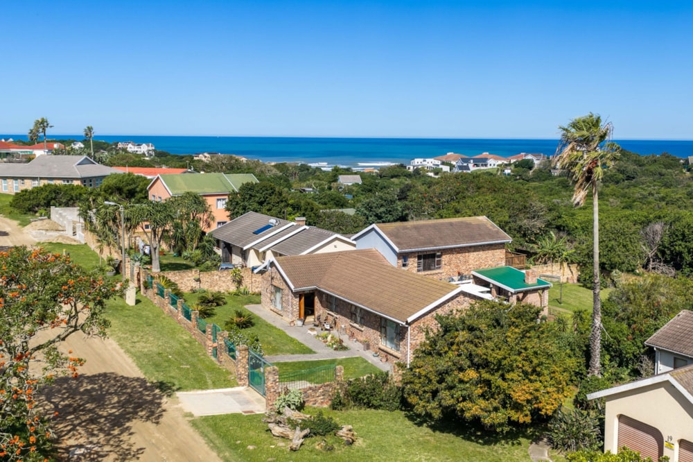 House for sale in Port Alfred - 1PF1752768 House for sale in Port Alfred - 1PF1752768