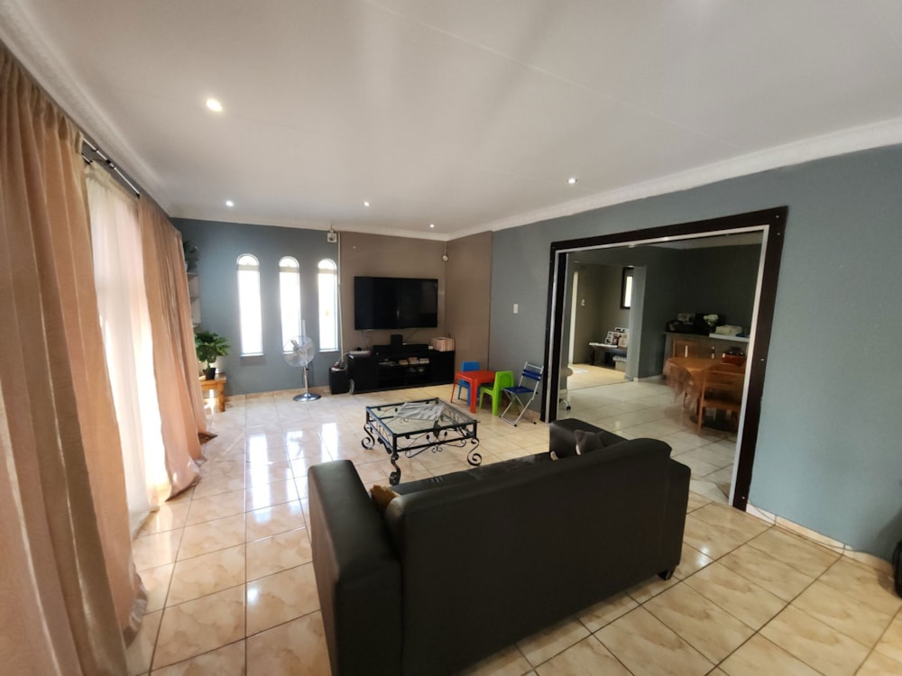 House for sale in Universitas Ridge - 1BX1751213 House for sale in Universitas Ridge - 1BX1751213