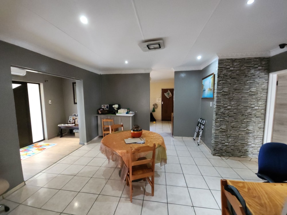 House for sale in Universitas Ridge - 1BX1751213 House for sale in Universitas Ridge - 1BX1751213