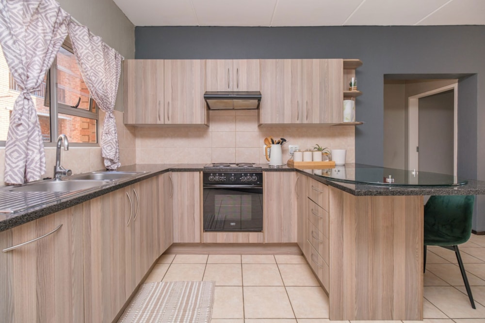 Apartment for sale in Randpark Ridge - RAN1752352 Apartment for sale in Randpark Ridge - RAN1752352